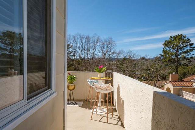 2044 Fairmont Drive, San Mateo CA: https://media.crmls.org/mediaz/adfd9ce8-5c54-4d7d-bc6d-1a509fb8b56c.jpg