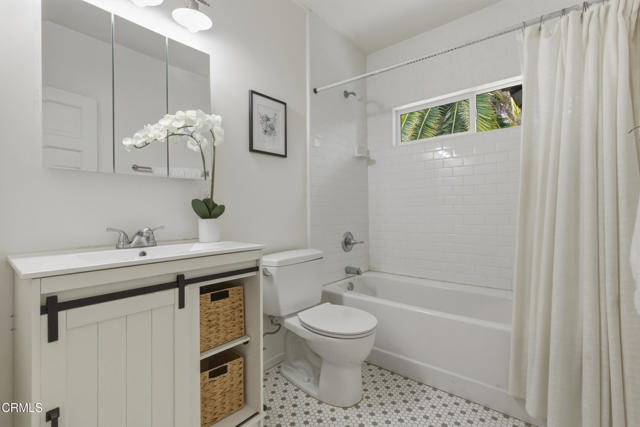 Detail Gallery Image 8 of 21 For 463 Toolen Pl, Pasadena,  CA 91103 - 3 Beds | 2 Baths