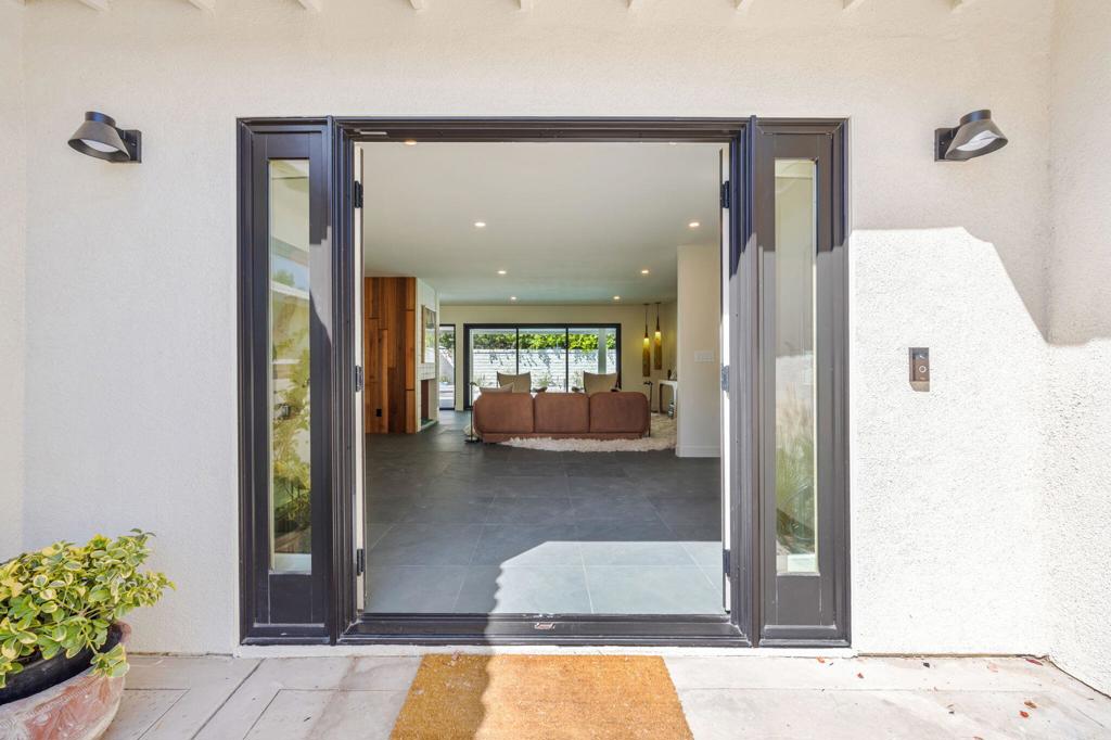 MLS #219146337PS image #5