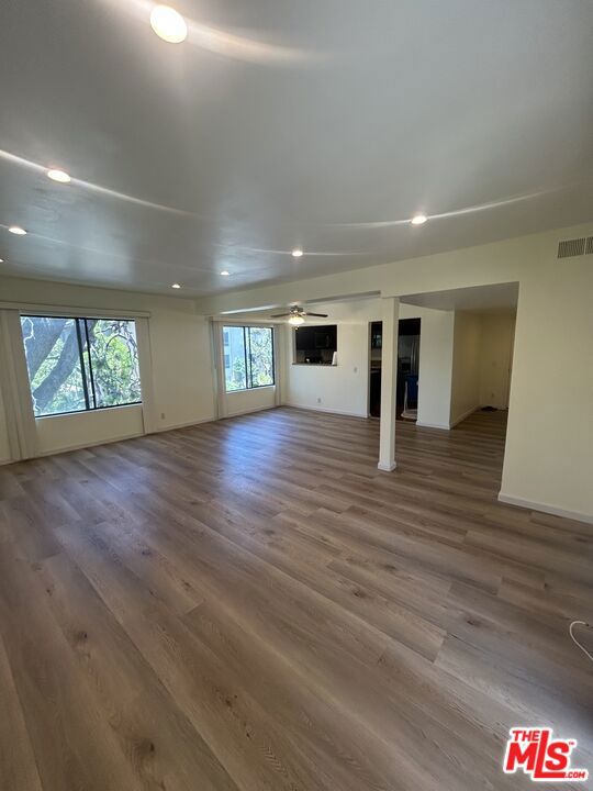 4700 Natick Avenue, Sherman Oaks CA: https://media.crmls.org/mediaz/adff7e7e-3cb3-406f-8bf4-a08d699fbe24.jpg