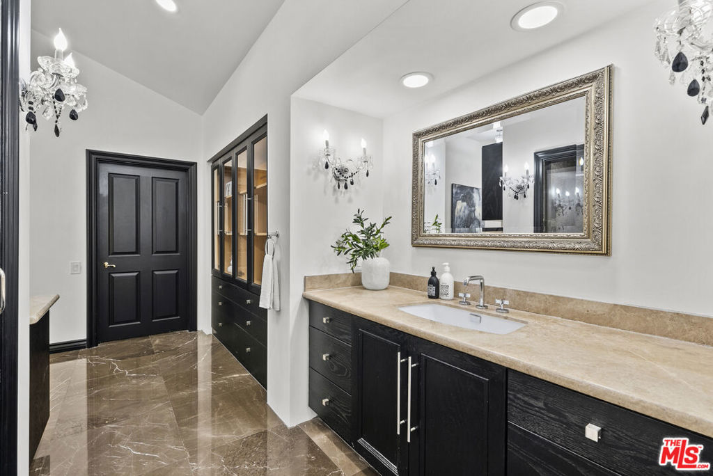 MLS #26857655 image #30