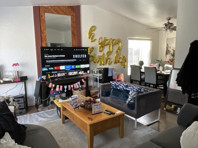 Detail Gallery Image 14 of 28 For 5117 Jefferson Sq, Oxnard,  CA 93033 - 2 Beds | 1 Baths