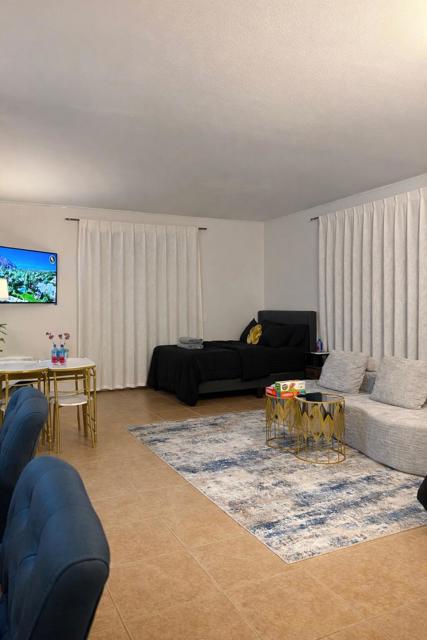 Image 6 of 27 For 78205 Cortez Lane 177