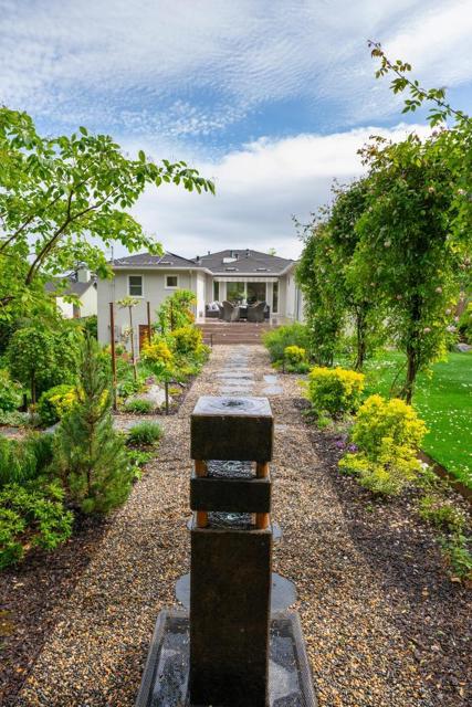 Image 38 of 58 For 606 Yale Drive