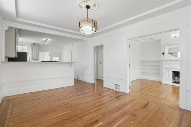 32 Cross Street, San Francisco CA: https://media.crmls.org/mediaz/ae06a546-1cb9-4d15-9e97-24e38d6f6f42.jpg