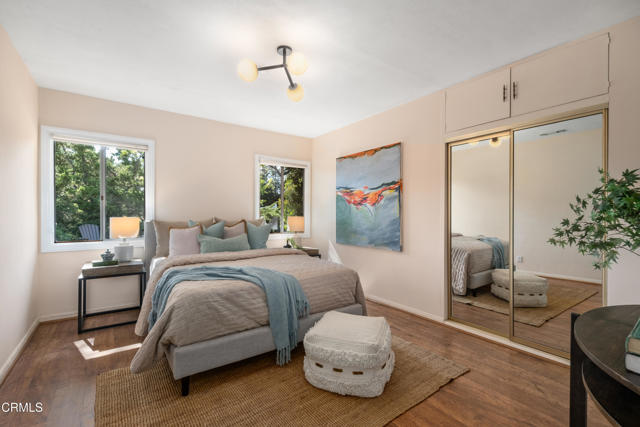 4702 Moore Street, La Crescenta CA: https://media.crmls.org/mediaz/ae075462-02ce-4c62-bd8e-06e2b49421af.jpg