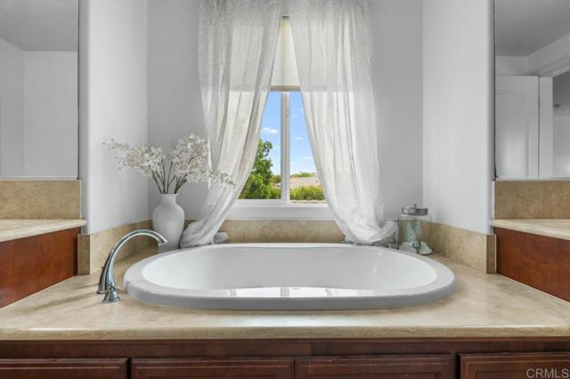 Image 58 of 73 For 17007 Sienna Ridge Drive