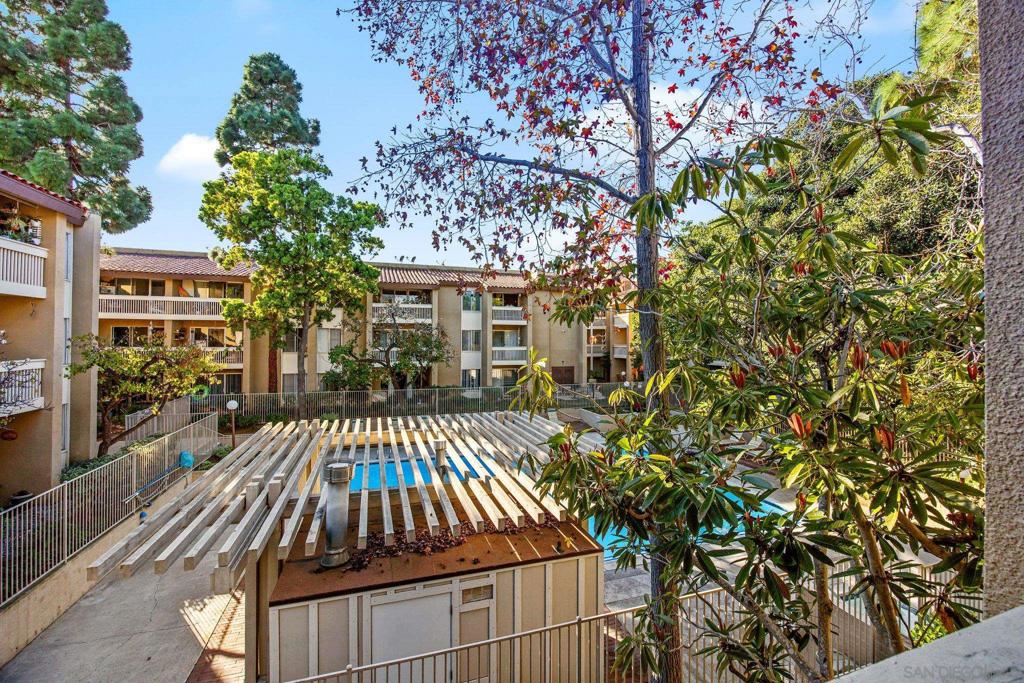 1855 Diamond St - photo 16