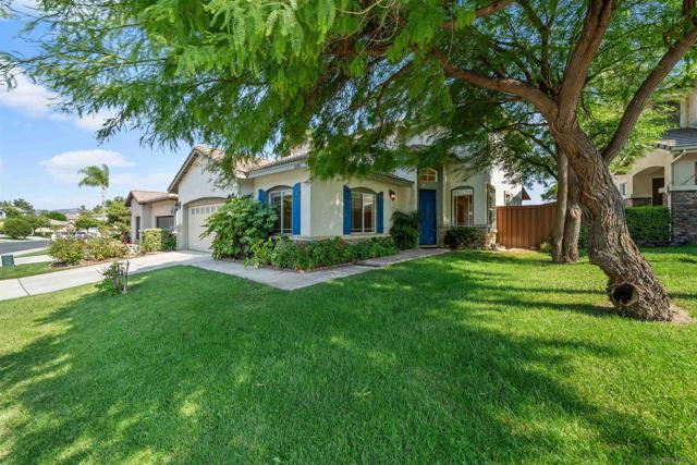 32991 Adelante St, Temecula CA: https://media.crmls.org/mediaz/ae08b1af-b2d1-4a85-a346-84c69cf10d18.jpg