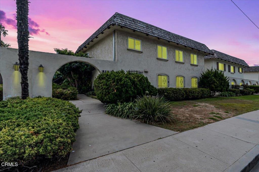 620 W Gonzales Road