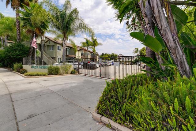 Detail Gallery Image 3 of 36 For 1509 E Washington Ave #27,  El Cajon,  CA 92019 - 2 Beds | 2 Baths