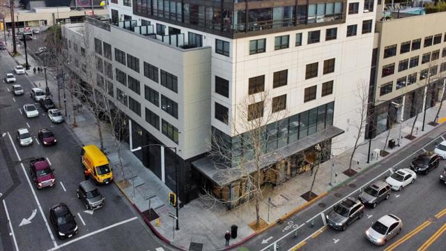 88 E San Fernando Street, San Jose CA: https://media.crmls.org/mediaz/ae0a944e-c178-407a-aa4f-31213ad07d8c.jpg
