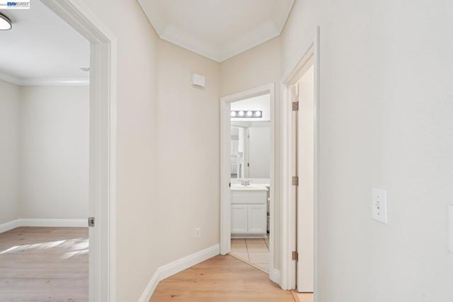 4902 Alterra Way, Sacramento CA: https://media.crmls.org/mediaz/ae0bb6d0-431a-4f11-be40-c1a0dd35d2c0.jpg