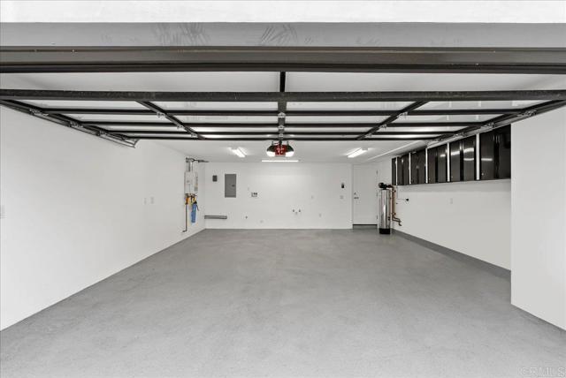 491 Prospect Street, Newport Beach CA: https://media.crmls.org/mediaz/ae0d5488-cc86-4af7-ab65-cb12542f34e2.jpg
