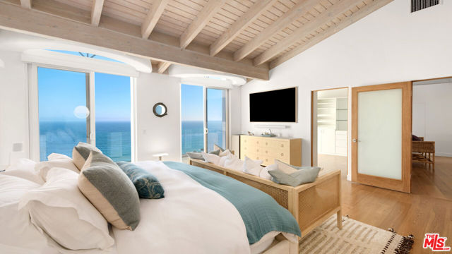 31654 Broad Beach Road, Malibu, California 90265, 4 Bedrooms Bedrooms, ,3 BathroomsBathrooms,Single Family Residence,For Sale,Broad Beach,24423277