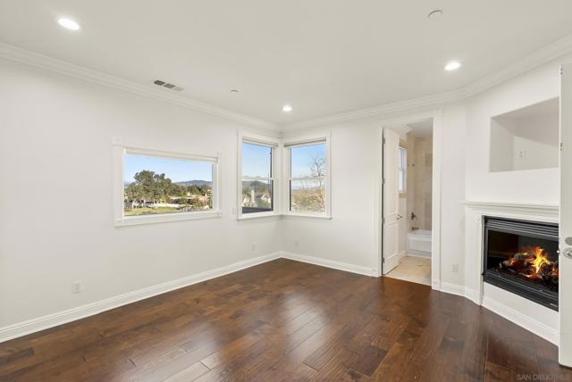 Image 24 of 64 For 39650 Patagonia Court