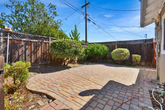 1543 Willowbrook Drive, San Jose CA: https://media.crmls.org/mediaz/ae0ee4e4-e222-4908-ac28-dea18befbc8d.jpg