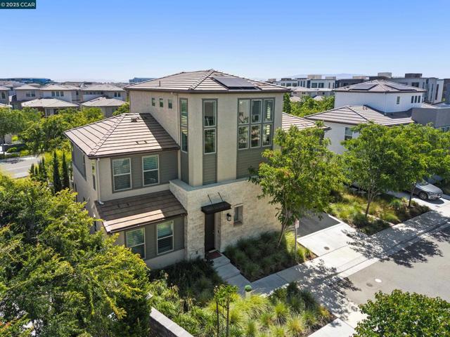 5755 Juniper Way, Dublin CA: https://media.crmls.org/mediaz/ae0f0ec1-b008-4fda-8708-85e25ab483af.jpg