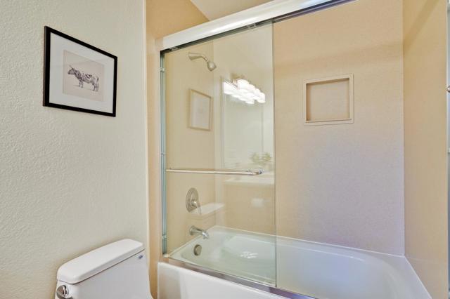 620 Willowgate Street, Mountain View CA: https://media.crmls.org/mediaz/ae0f433b-9727-4216-b460-48391d0e1cc7.jpg