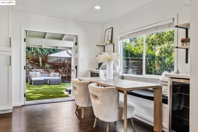 6605 Ascot Dr., Oakland CA: https://media.crmls.org/mediaz/ae0ffd9e-6e89-45b4-b8bd-4607f8e6975c.jpg