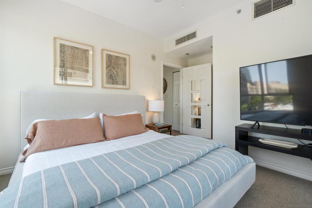 1240 India St - photo 20