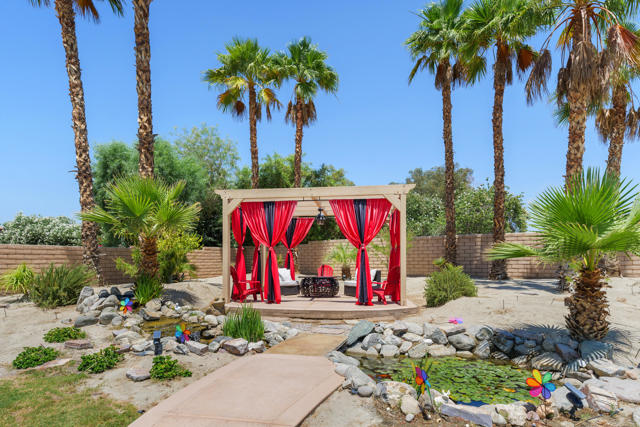 Image 38 of 44 For 78482 Bent Canyon Court