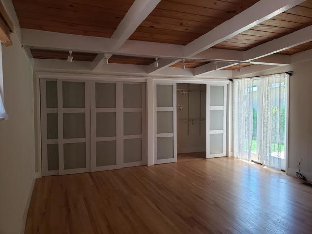 528 Moraga, Orinda CA: https://media.crmls.org/mediaz/ae11bf16-e17f-4d1f-82b8-f0e8c10ea539.jpg