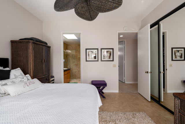 28640 W Natoma Drive, Cathedral City CA: https://media.crmls.org/mediaz/ae11c01b-628b-4dc7-9fbe-b1f2f4ec6198.jpg
