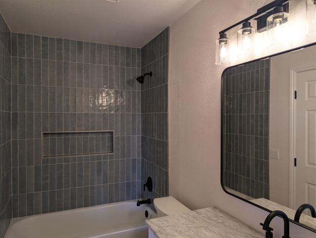 4950 Lantana Dr, San Diego CA: https://media.crmls.org/mediaz/ae120ed7-25ea-4714-9be2-1237d923daf5.jpg