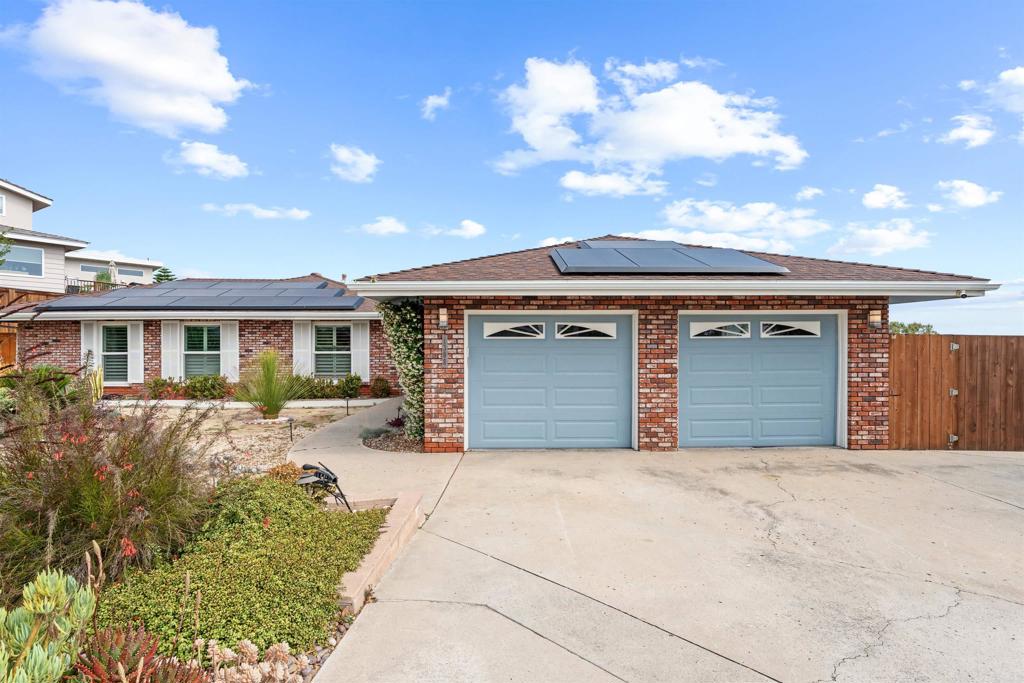 1308 Hacienda Dr