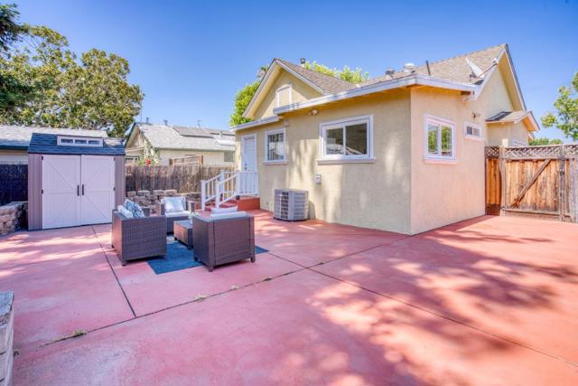 209 N 16th Street, San Jose CA: https://media.crmls.org/mediaz/ae143443-92fd-48a1-9abb-43ae0698a921.jpg