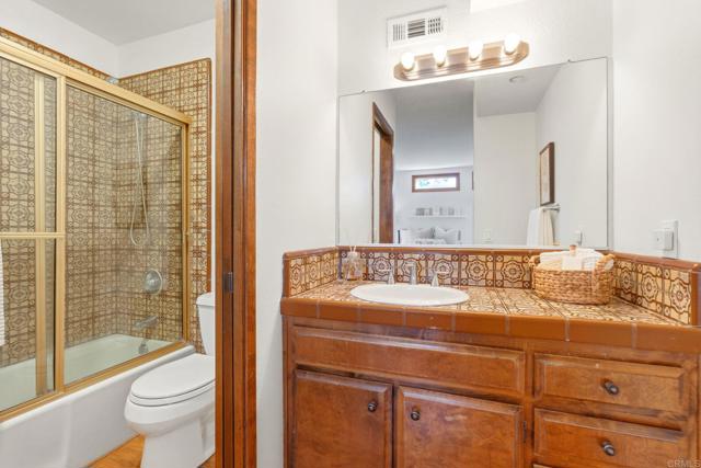 Detail Gallery Image 42 of 75 For 13635 Pine Needles Dr, Del Mar,  CA 92014 - 4 Beds | 3/1 Baths