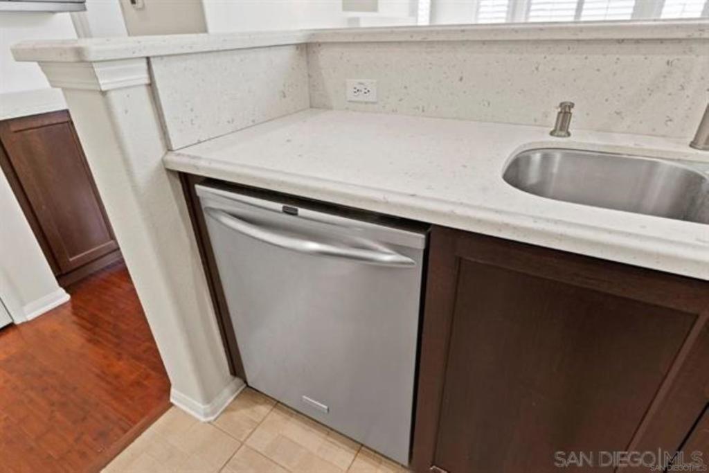 12488 Heatherton Ct - photo 14