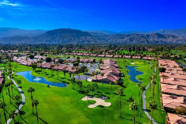 153 Camino Arroyo N, Palm Desert CA: https://media.crmls.org/mediaz/ae167f10-d9d7-4348-ae73-7c35c53aefa2.jpg
