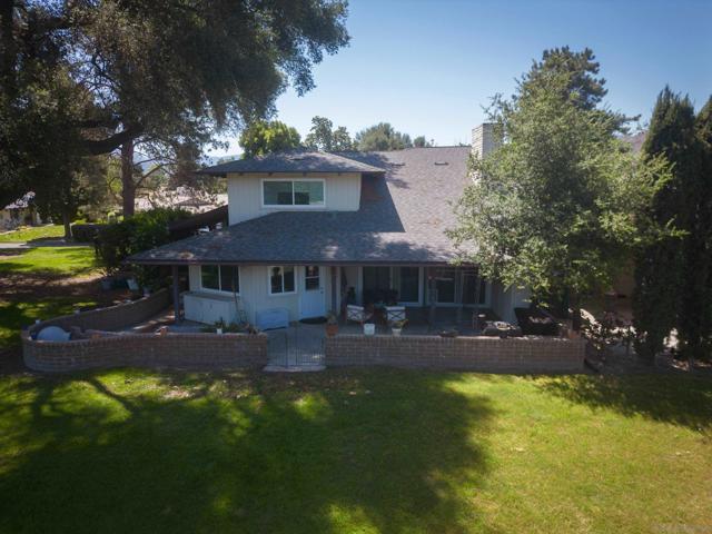 33212 Mill Creek Rd, Pauma Valley CA: https://media.crmls.org/mediaz/ae17c510-4754-4191-bd37-a865d32d64db.jpg