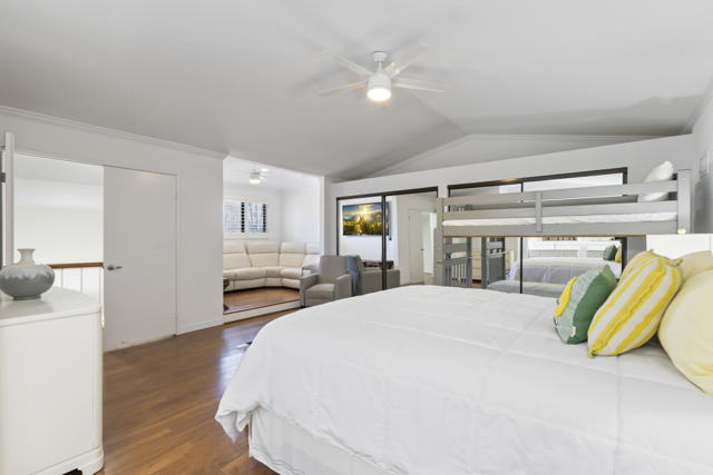 Image 15 of 45 For 77704 Woodhaven Drive