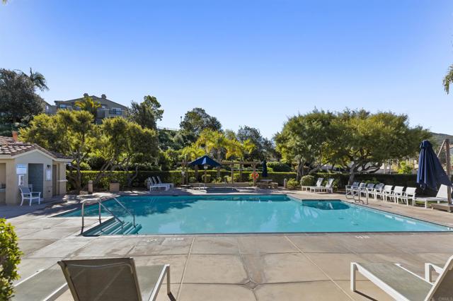 Detail Gallery Image 3 of 34 For 295 Churchill Ln, San Marcos,  CA 92078 - 2 Beds | 2 Baths