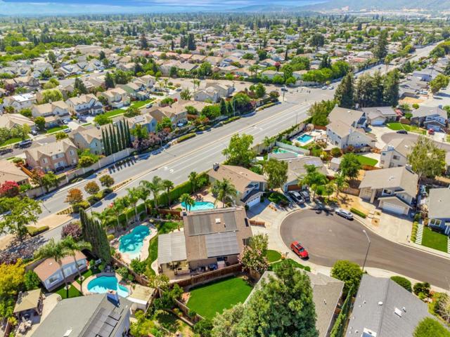 1206 Sycamore Court, Gilroy CA: https://media.crmls.org/mediaz/ae19588d-5fd3-45a2-859d-6dc206564c5d.jpg