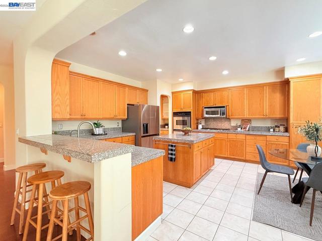 Image 23 of 60 For 3329 Lair Way