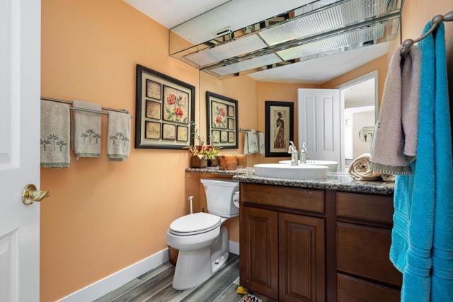 230 Augusta Drive, Palm Desert CA: https://media.crmls.org/mediaz/ae1b09cf-9c9e-4ce9-9081-98927445e652.jpg