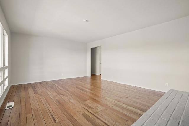 79 Muth Drive, Orinda CA: https://media.crmls.org/mediaz/ae1ced12-fe09-4caf-a600-5961d50607bb.jpg