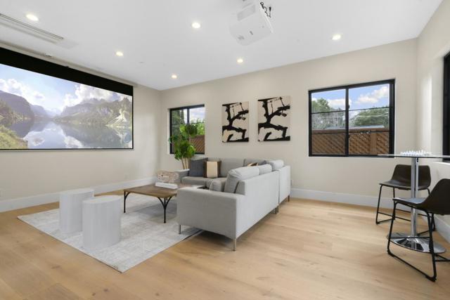 711 Central Avenue, Menlo Park CA: https://media.crmls.org/mediaz/ae1dc29b-0963-4e04-86d1-fc8314948e5d.jpg