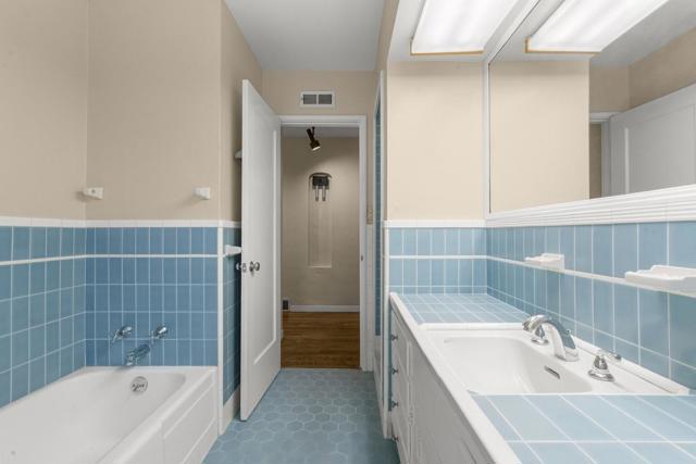 1590 Fremont Street, Santa Clara CA: https://media.crmls.org/mediaz/ae1e7222-01dd-4280-9984-791d87572826.jpg
