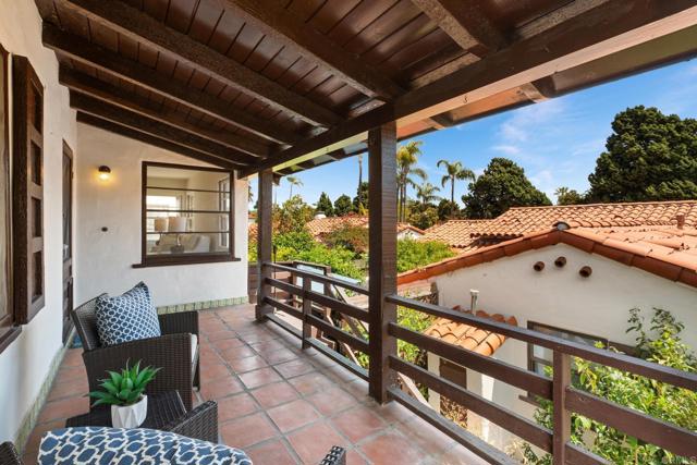 Detail Gallery Image 1 of 25 For 430 G Ave, Coronado,  CA 92118 - 1 Beds | 1 Baths