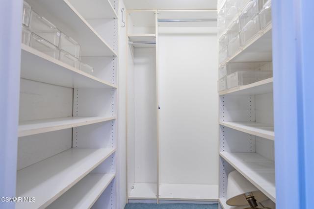 10660 Wilshire Boulevard, Los Angeles CA: https://media.crmls.org/mediaz/ae20e241-08a9-4492-b27d-0845addebe51.jpg