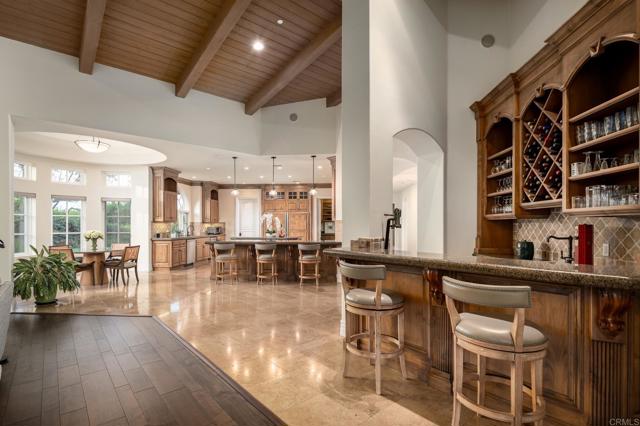 Detail Gallery Image 11 of 42 For 6627 Calle Ponte Bella, Rancho Santa Fe,  CA 92091 - 5 Beds | 6/1 Baths