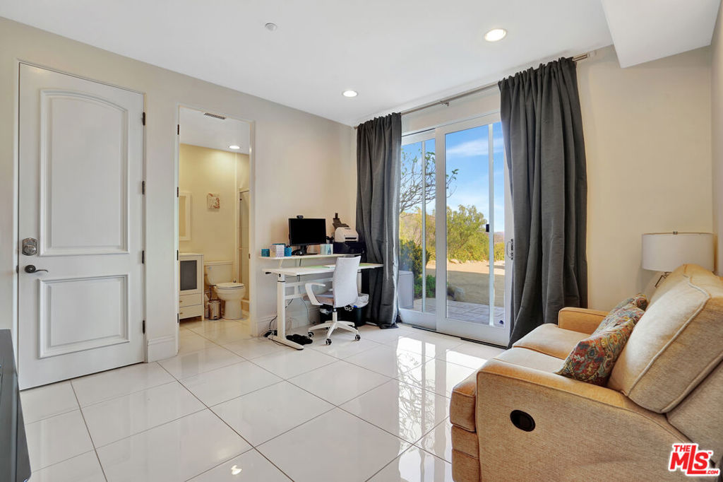 MLS #25630607 image #30