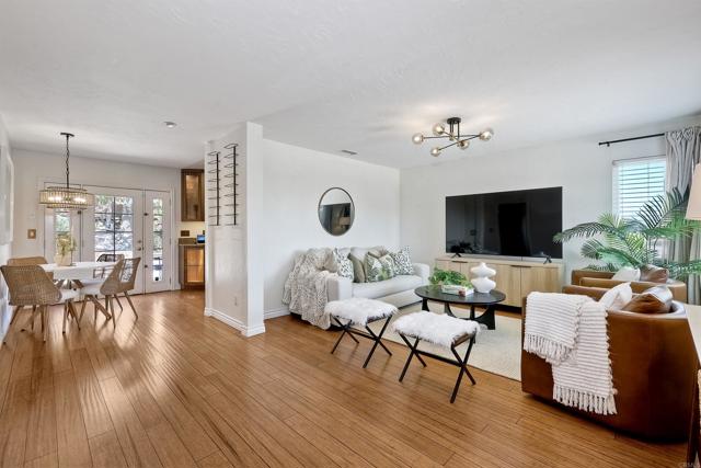 7912 Blue Jay Place, San Diego CA: https://media.crmls.org/mediaz/ae222eca-333f-4210-bacc-9c238b452cc4.jpg