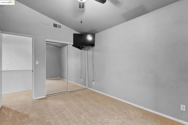 5130 Kegan Ln, Oakley CA: https://media.crmls.org/mediaz/ae22dc9e-d799-448e-80b4-7bae91e155dd.jpg