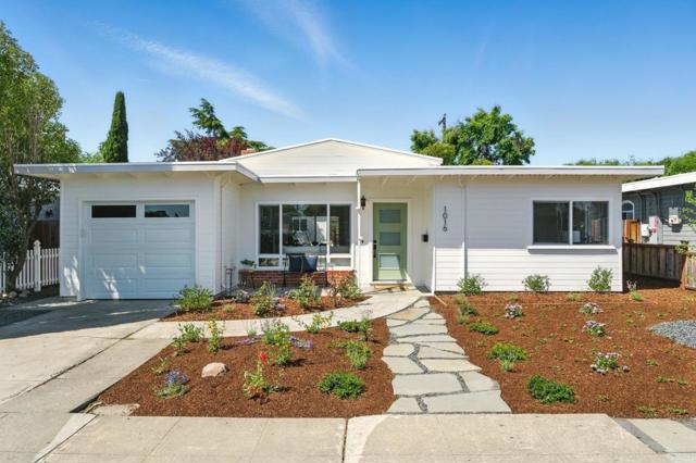 1016 Patricia Avenue, San Mateo CA: https://media.crmls.org/mediaz/ae22dd01-c3a1-456b-992f-2f08bb9deda4.jpg